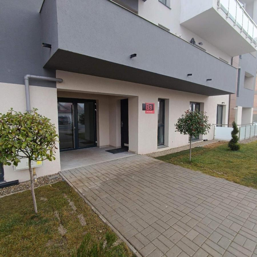 Neue, Moderne Penthousewohnung Sighisoara Exterior photo